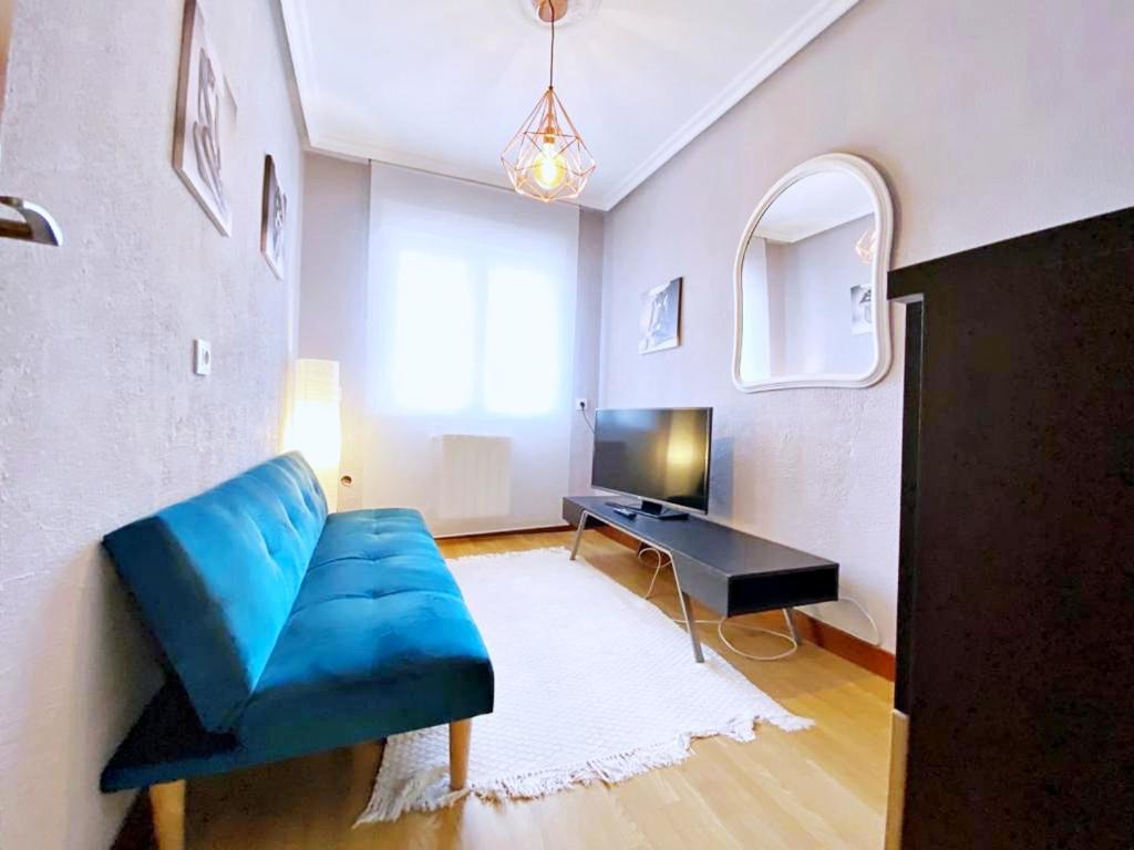 Apartamentos Milan 1 Wifi Y Parking Gratuito Oviedo Exteriér fotografie